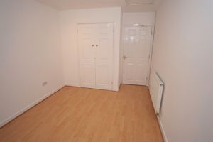 Bedroom- click for photo gallery